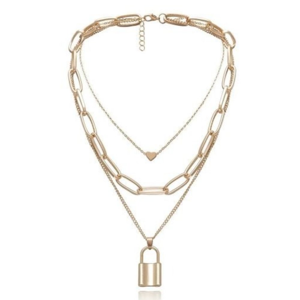 1 Left! Lock and Heart Charm Necklace color: Gold